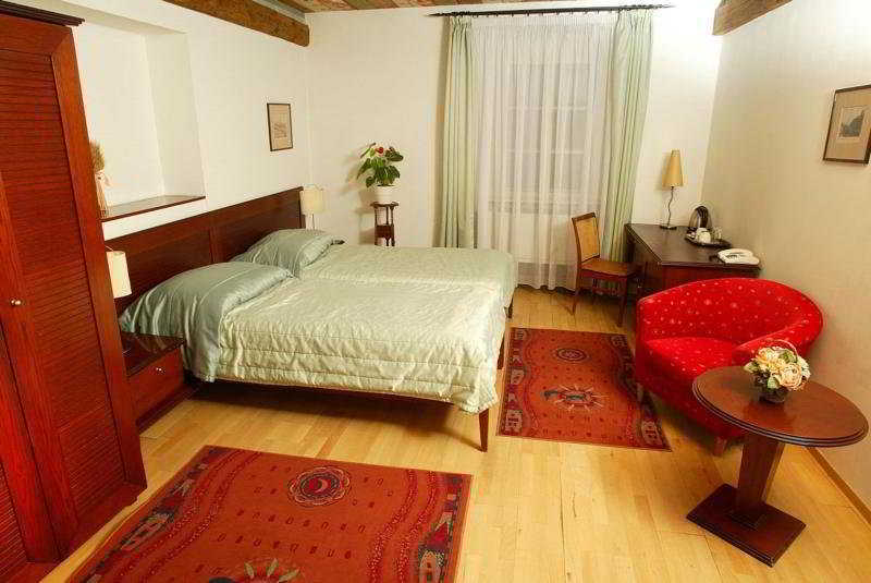 Cerna Liska Otel Prag Dış mekan fotoğraf